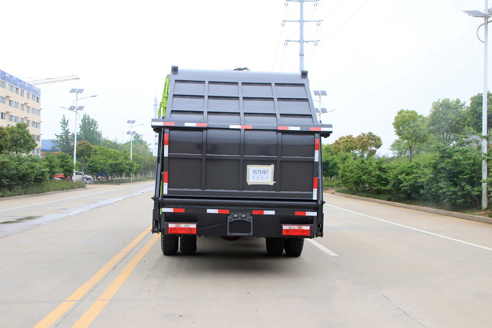 國(guó)六10立方東風(fēng)D9 壓縮垃圾車