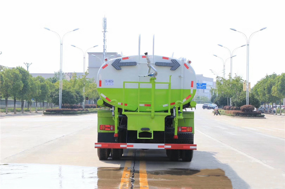 國六20立方東風專底后雙橋 灑水車